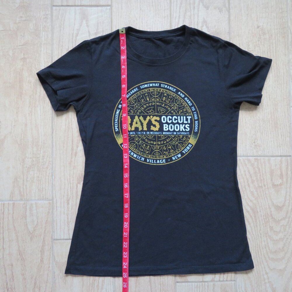 Ghostbusters Ray's Occult Bookstore Black T-shirt Women's Small - Picture 4 of 5